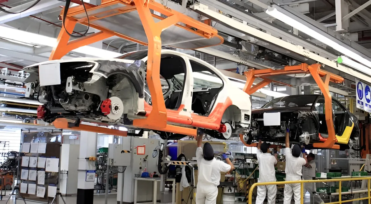 Trump analiza excluir a los automóviles de sus nuevos aranceles